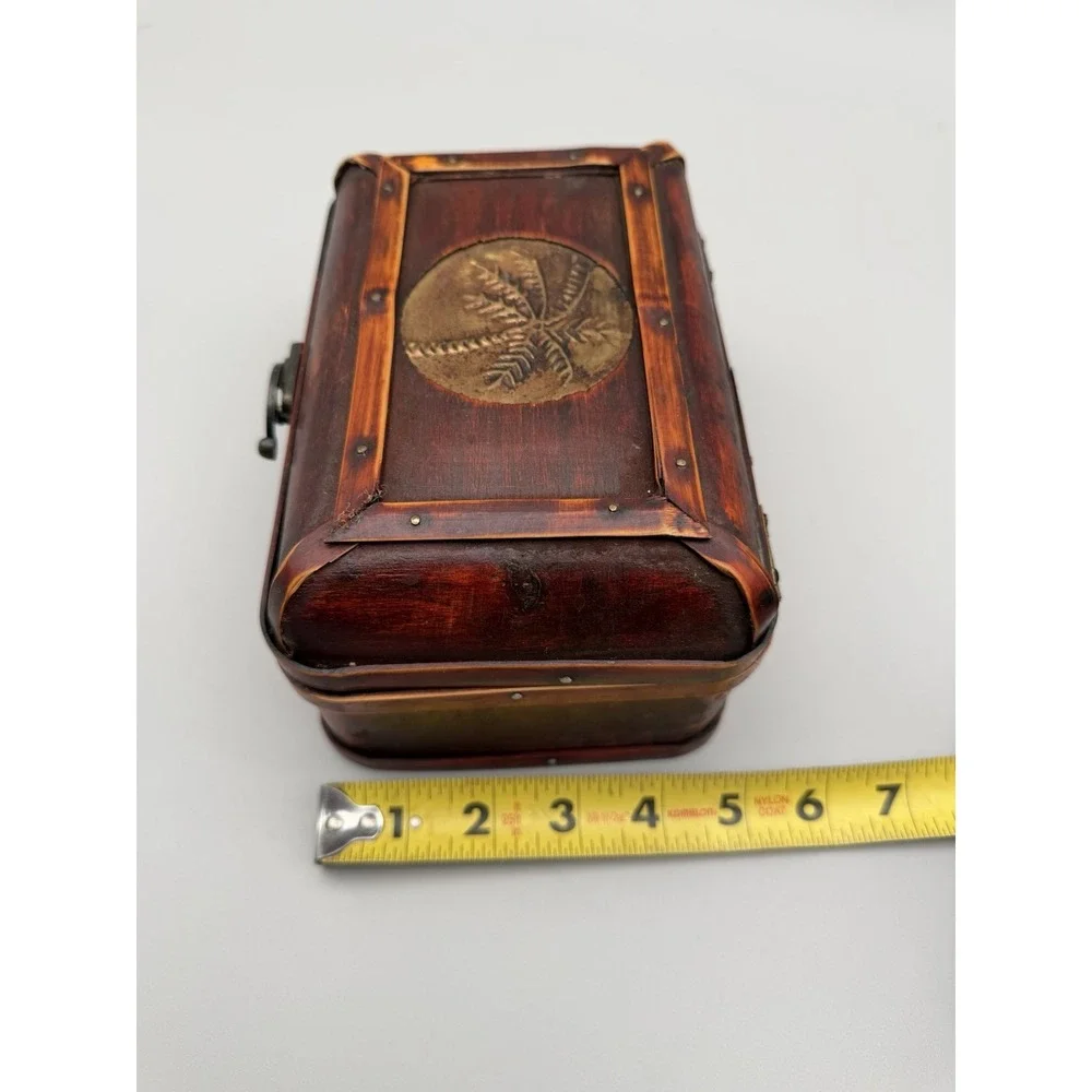 Decorative Wooden Keepsake Box Palm Tree Medallions Trinket Storage